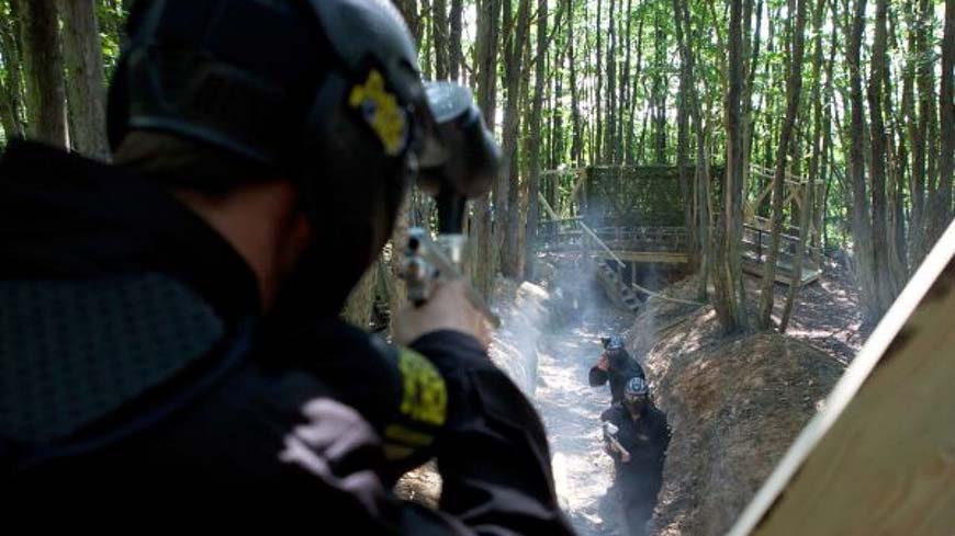 Bunker battle in Counter Strike