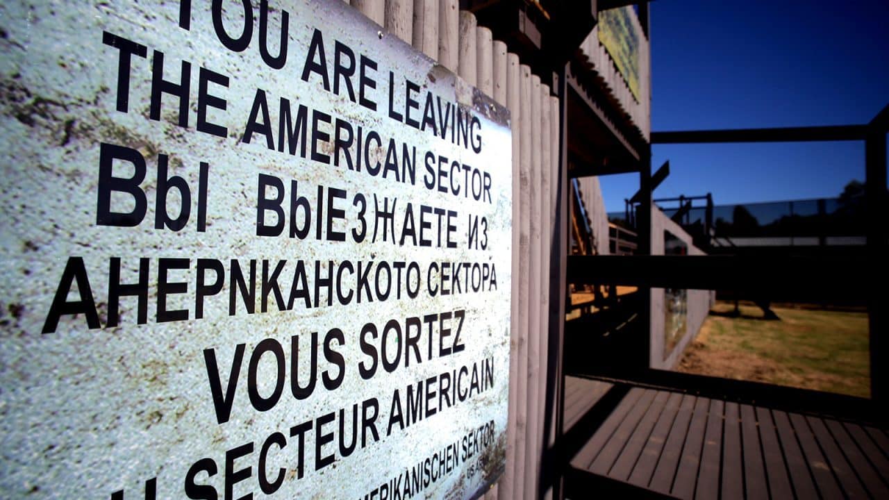 The Berlin Wall paintball game zone image 7