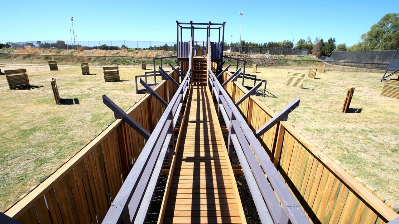 The Berlin Wall paintball game zone image 8