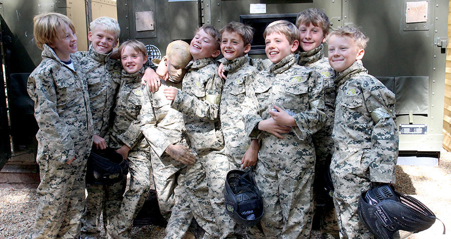 Miniball players smiling at base camp