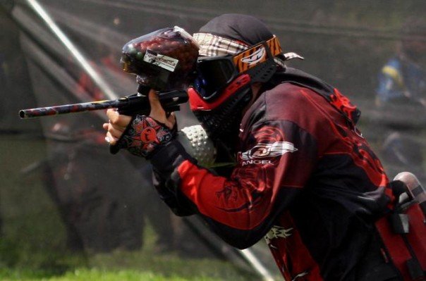 Ben Voller paintballing professionally