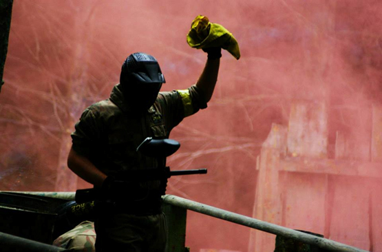 Player raises the flag in left hand