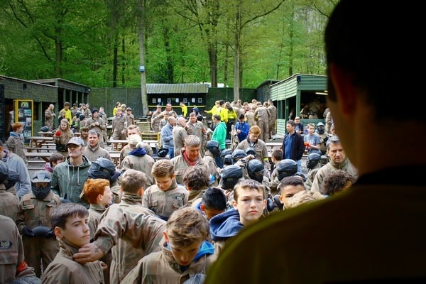 Marshal addresses players at Delta Force basecamp