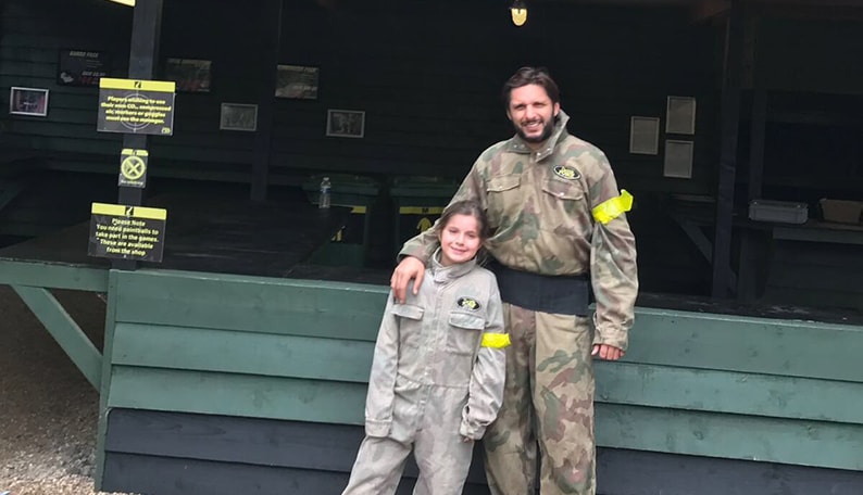 boom-boom-shahid-afridi-at-delta-force-paintball-southampton-centre