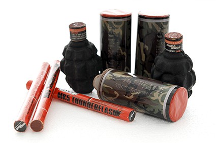 Paintball pyrotechnics - paint/smoke grenades, MK5 Thunderflash