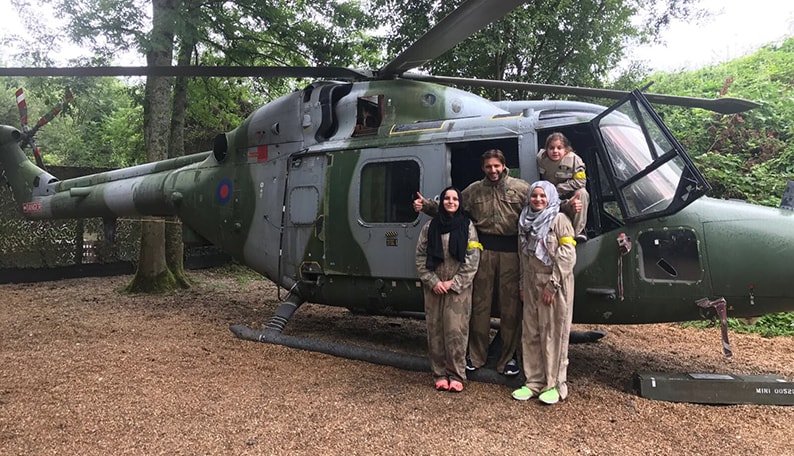 Shahid Afridi and family in Black Hawk helicopter