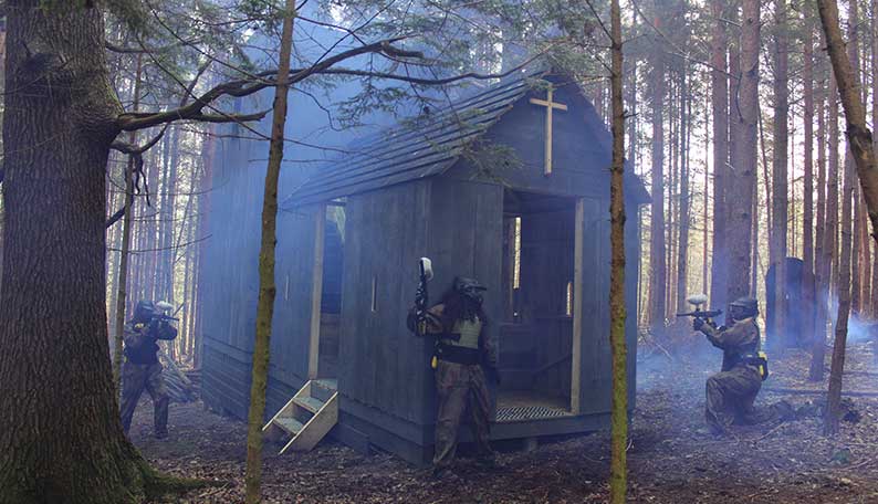 Zombies crypt paintballing Billericay